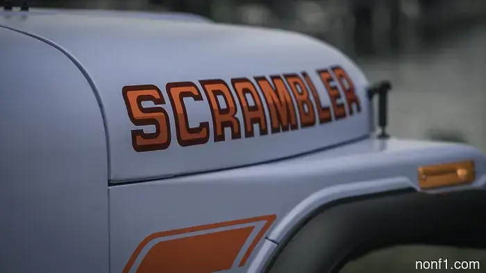 El Stellar V8 Scrambler Restomod podría ser el único Jeep antiguo que vale $260,000.