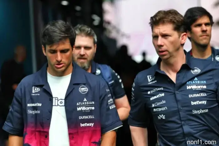 Ваулз признал, что Williams отстаёт в обновлениях.