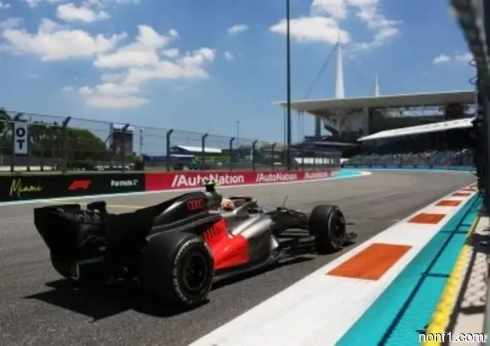Schumacher critica la comunicación de Audi y a Hulkenberg