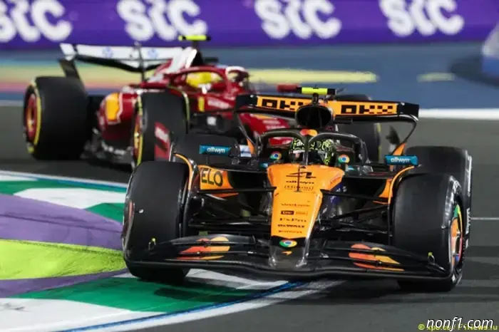 Stella: Luchar contra Hamilton le costó el podio a Norris