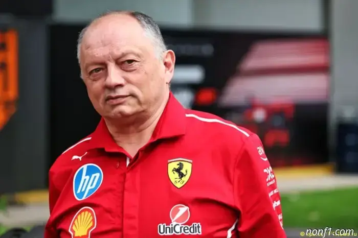 Ferrari plans to extend Vasseur's contract for a year.