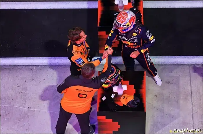 Статистика завершенных Гран-при: Автогонки и участники.