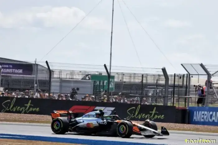 Photo Gallery: 04/07. British Grand Prix, Friday