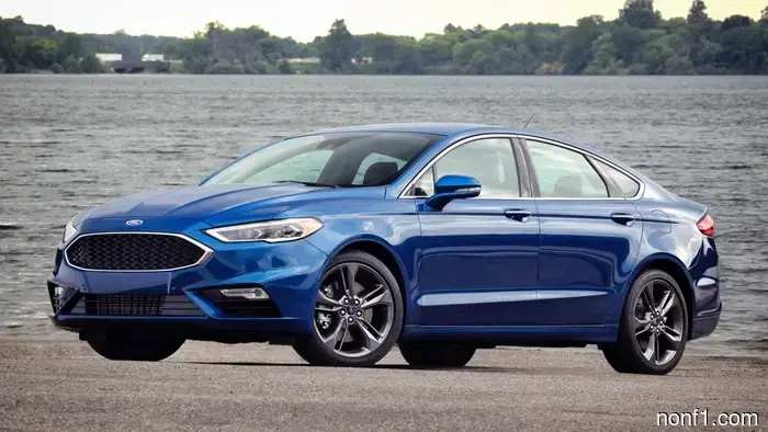 Ford dice que deshacerse de los sedanes fue 'absolutamente' la decisión correcta. Aún así, podría traerlos de vuelta.