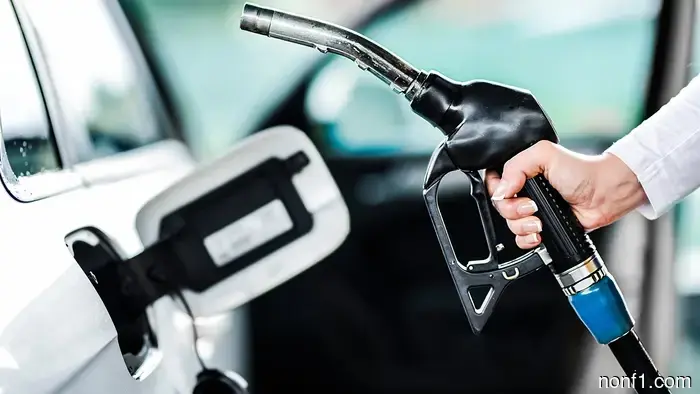 The Federal Government's Intention to Begin Diluting Gasoline This May: An Explanation