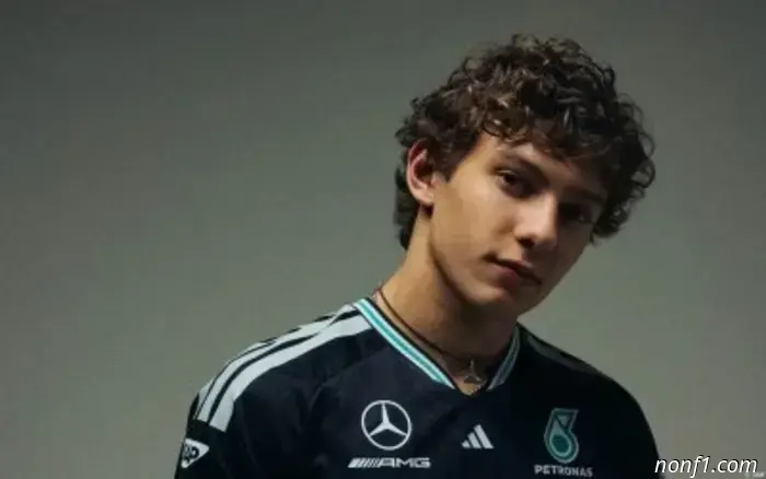 Antonelli discloses that he received psychological support following a challenging rookie season.