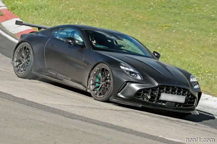 Count Them: Aston Martin Vantage Caught Testing with Eight Exhaust Outlets
