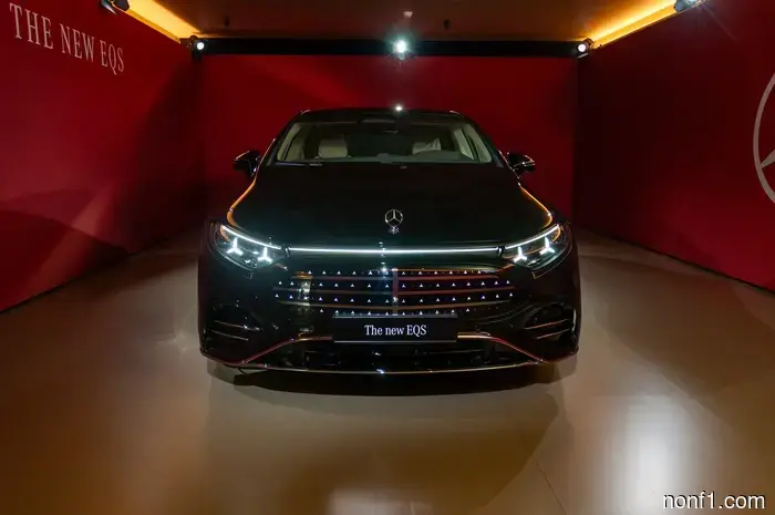 2027 Mercedes EQS более эффектен во всех отношениях, но также является лучшим электромобилем.