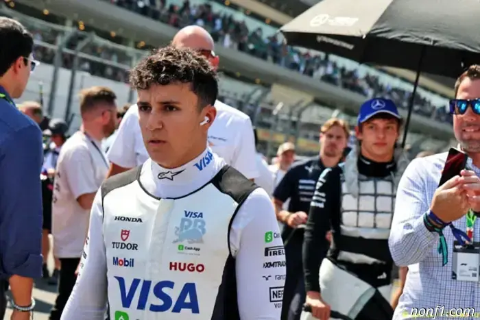 Хаджар: В 2026 году планируется значительное дооснащение автомобиля.