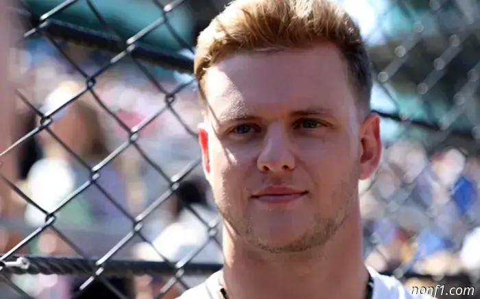 Mick Schumacher will take part in IndyCar testing for the first time.