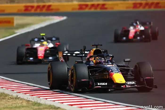Fans doubtful that 2026 overtakes are 'authentic' - Marko