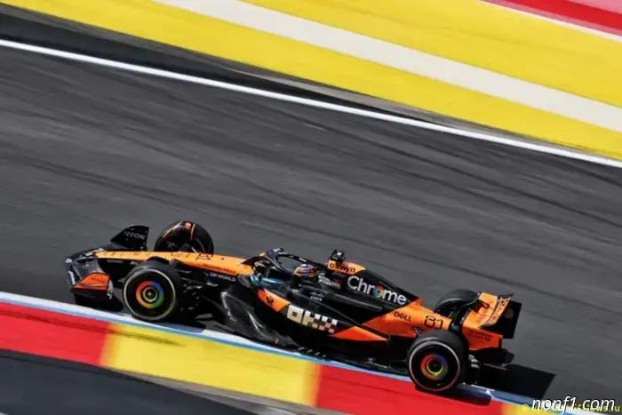 The power unit components were replaced for four drivers.