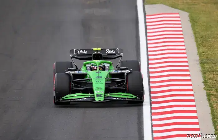 Ecclestone claims Bortoleto is worth his weight in gold.