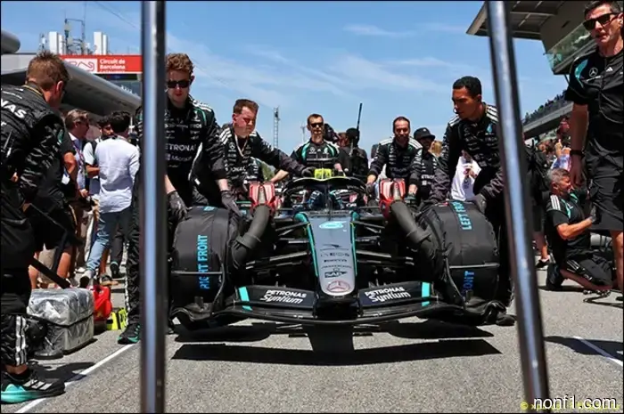 En Mercedes explicaron las razones de la caída del ritmo de Russell.