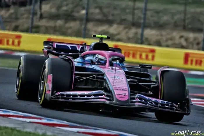 Franko Colapinto destruyó el coche en las pruebas de Pirelli