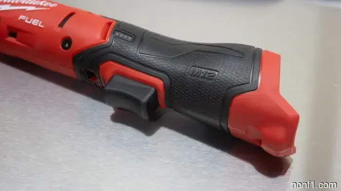 Review of the Milwaukee Gen 2 Fuel Power Ratchet: Professional Mechanic Features at Consumer Prices