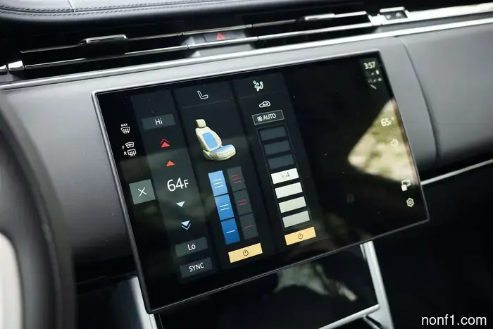 Range Rover SE Plug-In Hybrid Review: Exceptionally Competent, Yet Modest About It