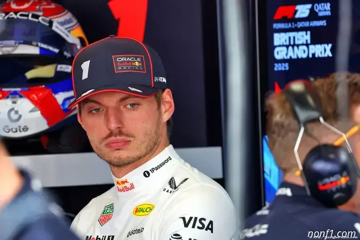 El mánager de Verstappen admite conversaciones con Toto Wolff