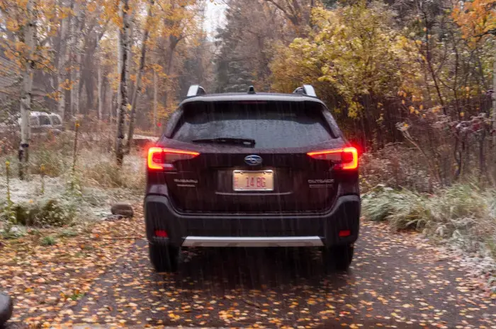 Reseña del Subaru Outback 2025: Ofrece un gran valor en un paquete familiar elevado
