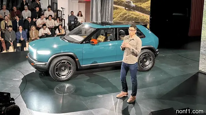Rivian R3X «в паре лет». RJ Scaringe представил нам первый реальный график.