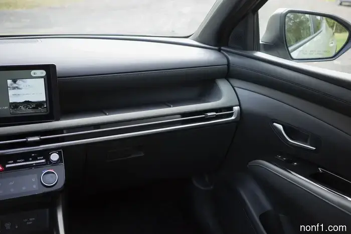 2025 Hyundai Santa Cruz Review: The Ideal Truck for Those Who Dislike Pickups