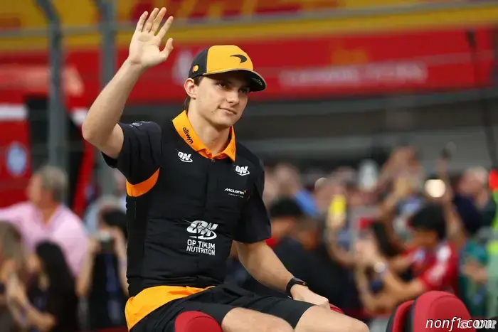 Piastri downplays the social media 'incident.'