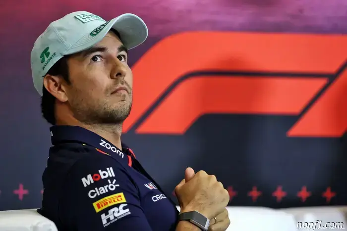 Ex-boss supports Sergo Perez's return to F1.