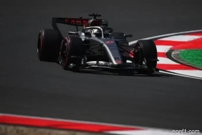 Audi's CEO supports Hulkenberg as Sainz faces pressure.