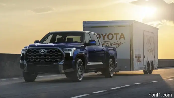 Toyota no reemplazará todas las Tundra V6 llamadas a revisión, y algunos propietarios están hartos.
