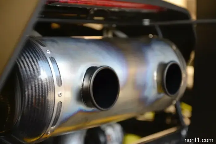 The Ariel Atom 4RR is a street-legal go-kart with a power output of 525 horsepower.