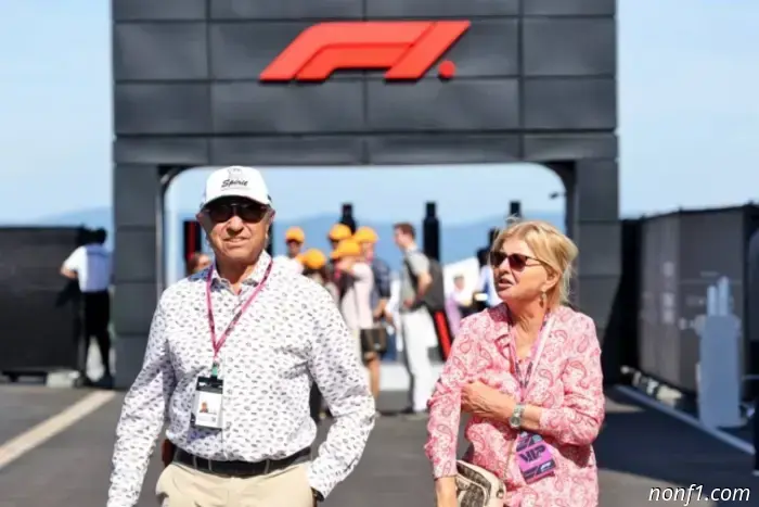 Joe Ramirez: I don't know what's going on with Hamilton...