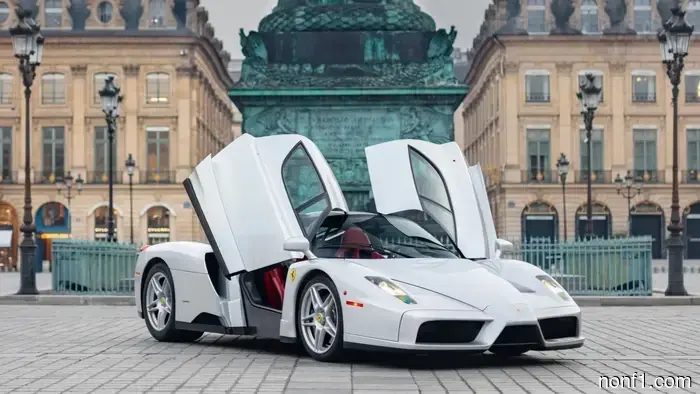 Cada Ferrari Enzo es raro, pero este que está a la venta es solo 1 de 9.