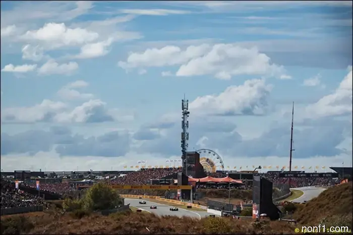 Lewis Hamilton reconoció que se precipitó en Zandvoort.