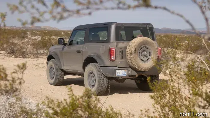 Manual Ford Bronco Base Sasquatch Review: It Met All My Expectations
