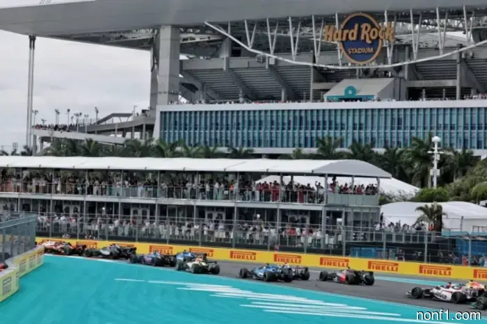 Teams support the idea of returning to V8 engines.