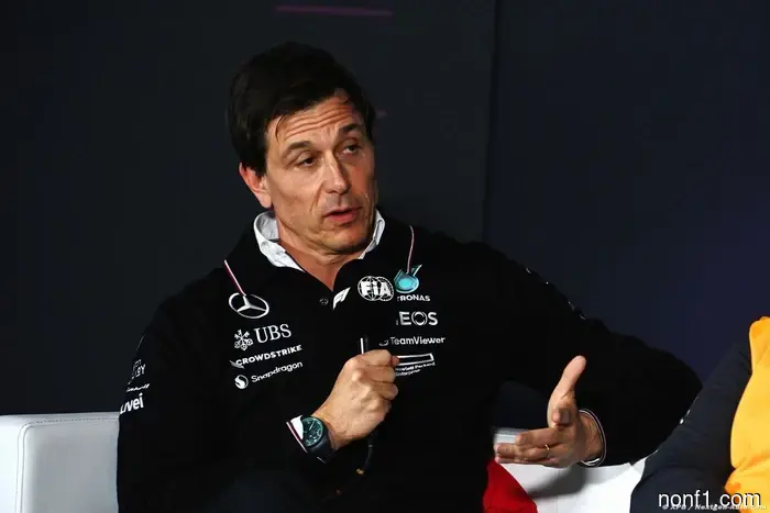 Wolff admits that a deal with Verstappen is now improbable.
