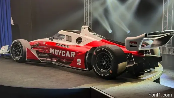 IndyCar нуждалась в новом гонщике по многим причинам. Установка рекордов на трассе — одна из них.
