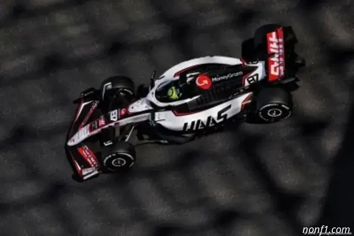 Bearman признаётся, что выступать за Ferrari — его «цель жизни».