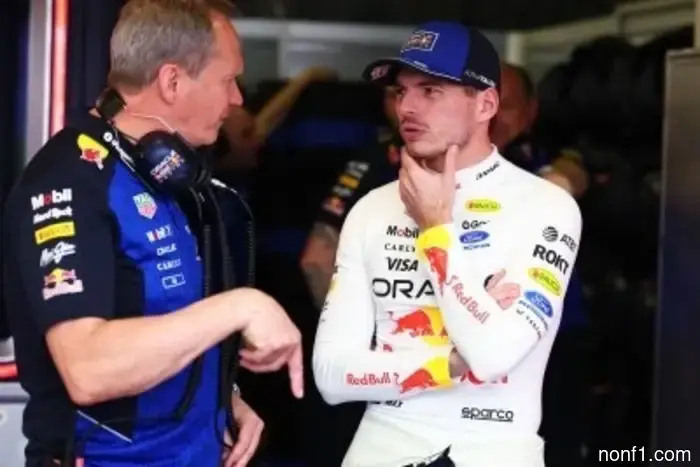 Слухи о Монагане усиливают давление на Red Bull