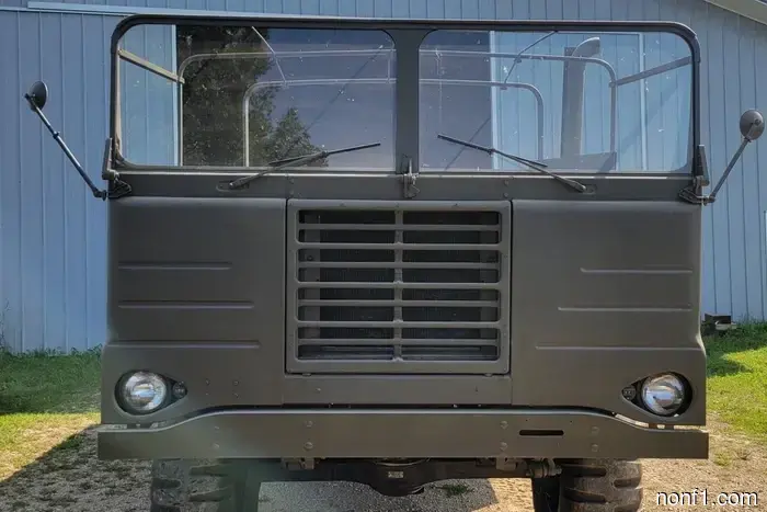 На продажу: 6×6 грузовик Ford, разработанный как амфибийный военный прототип примерно в 1960 году