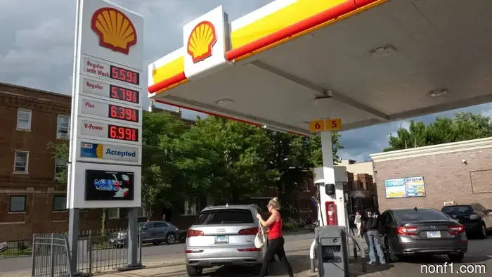 The disparity in cost between regular and premium gasoline is increasing, prompting drivers to take action: TDS