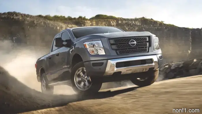 Research Indicates Nissan Titan Headlight Glare Exceeds IIHS Limit by 615%, Yet Remains Within Legal Standards.