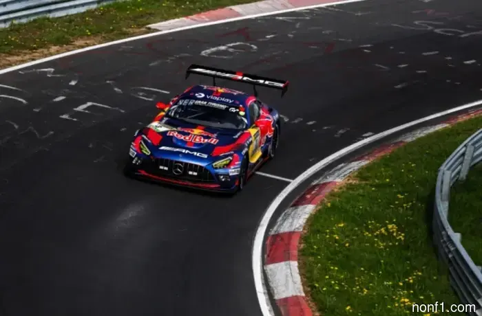 Verstappen's team continues the fight for pole position.