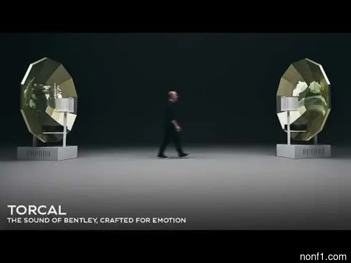 Бентли считает, что ударные инструменты являются самым естественным заменителем звуков V8 в электромобилях.