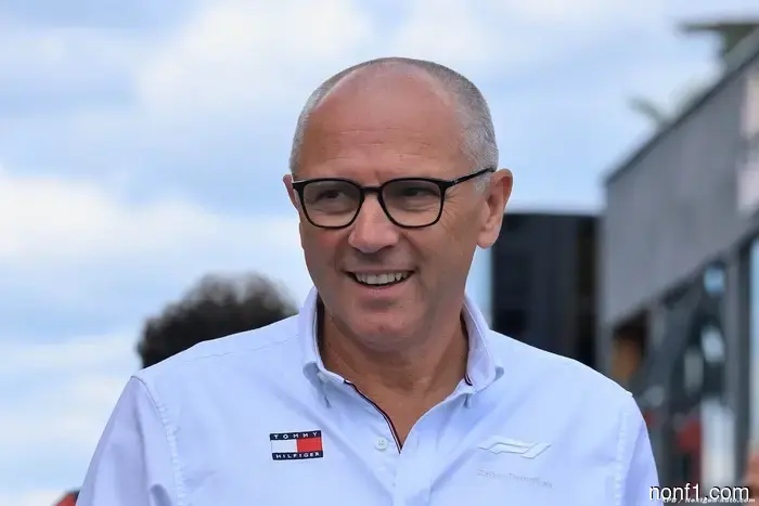 Domenicali suggests that the return of the V8 engine might be postponed until 2030.