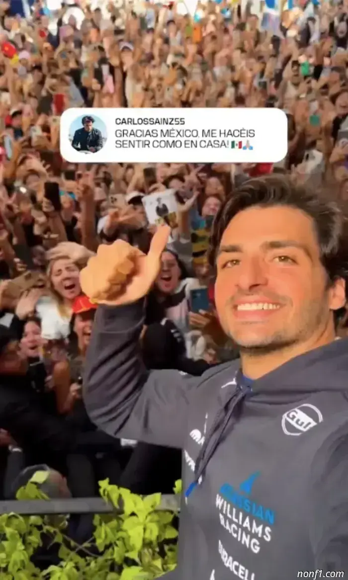 The crowd in Mexico City greeted Carlos Sainz with a rapturous ovation.
