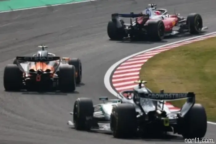 Mercedes and Ferrari plan to oppose the changes to the rules for 2026, despite facing criticism.