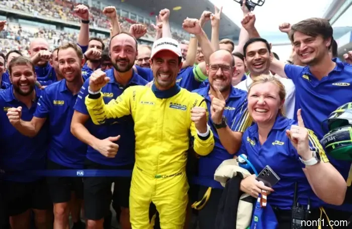 Fórmula E: Lucas di Grassi ganó en Shanghái