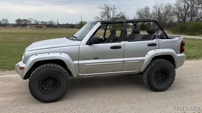 Chase After Life and Joy with This Chopped-Top Jeep Liberty for the Price of a Beater Car