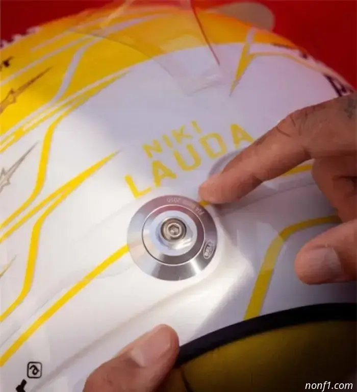 Lewis Hamilton unveiled a helmet for the Italian Grand Prix.